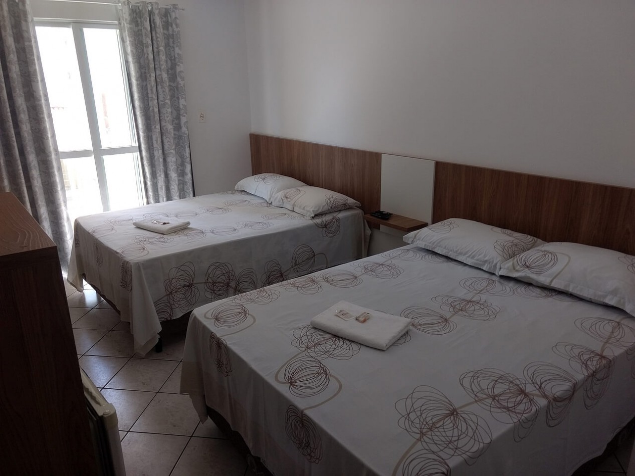 Meia Praia Depto. Un (01) Dormitorio. (04 Personas) 