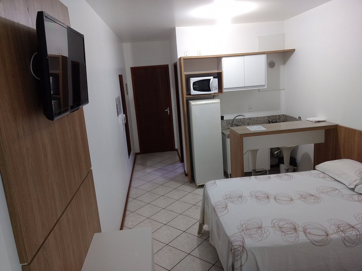 Meia Praia Depto. Un (01) Dormitorio. (04 Personas) 