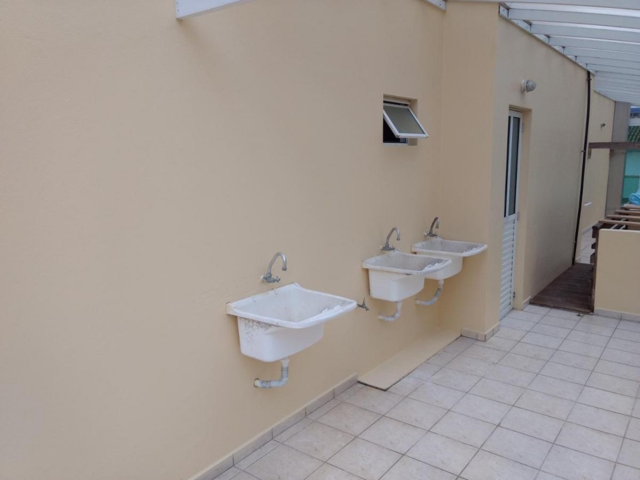 Meia Praia Depto. Un (01) Dormitorio. (04 Personas) 