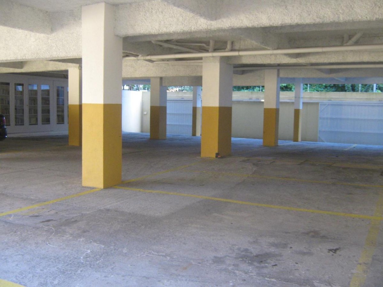 Meia Praia Depto. Un (01) Dormitorio. (04 Personas) 