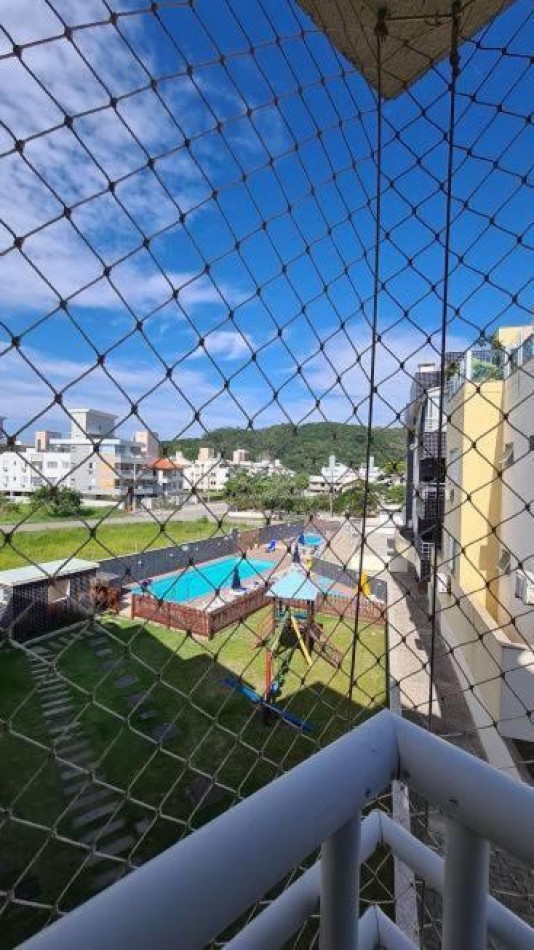 Praia dos Ingleses- Depto 02 Dormitorios en  Condominio