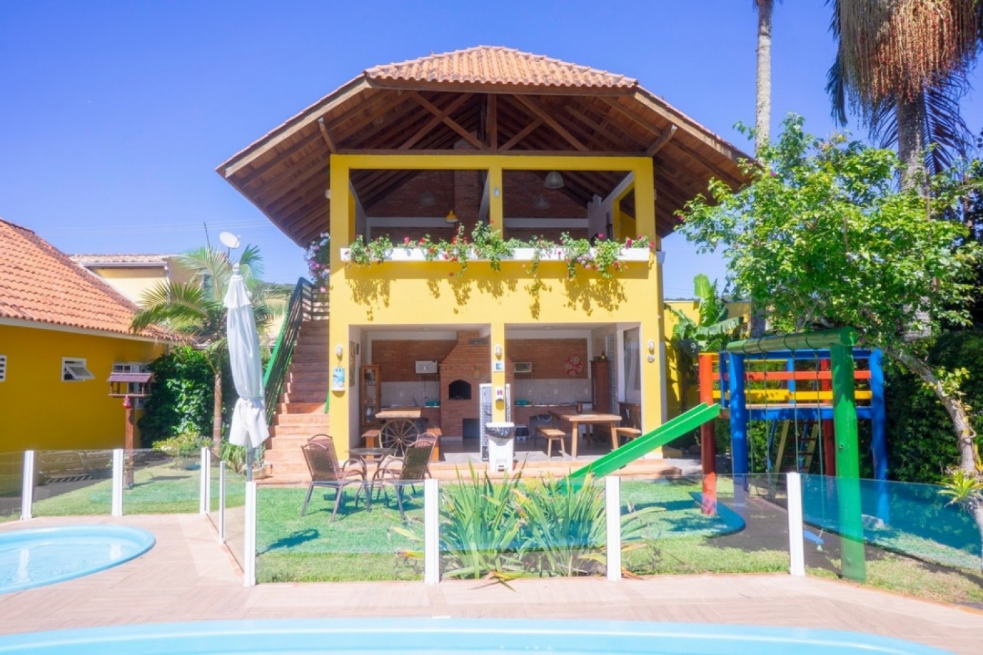 Suites con Piscina y Desayuno (Pousada).