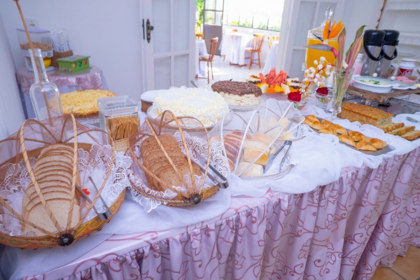 Suites con Piscina y Desayuno (Pousada).