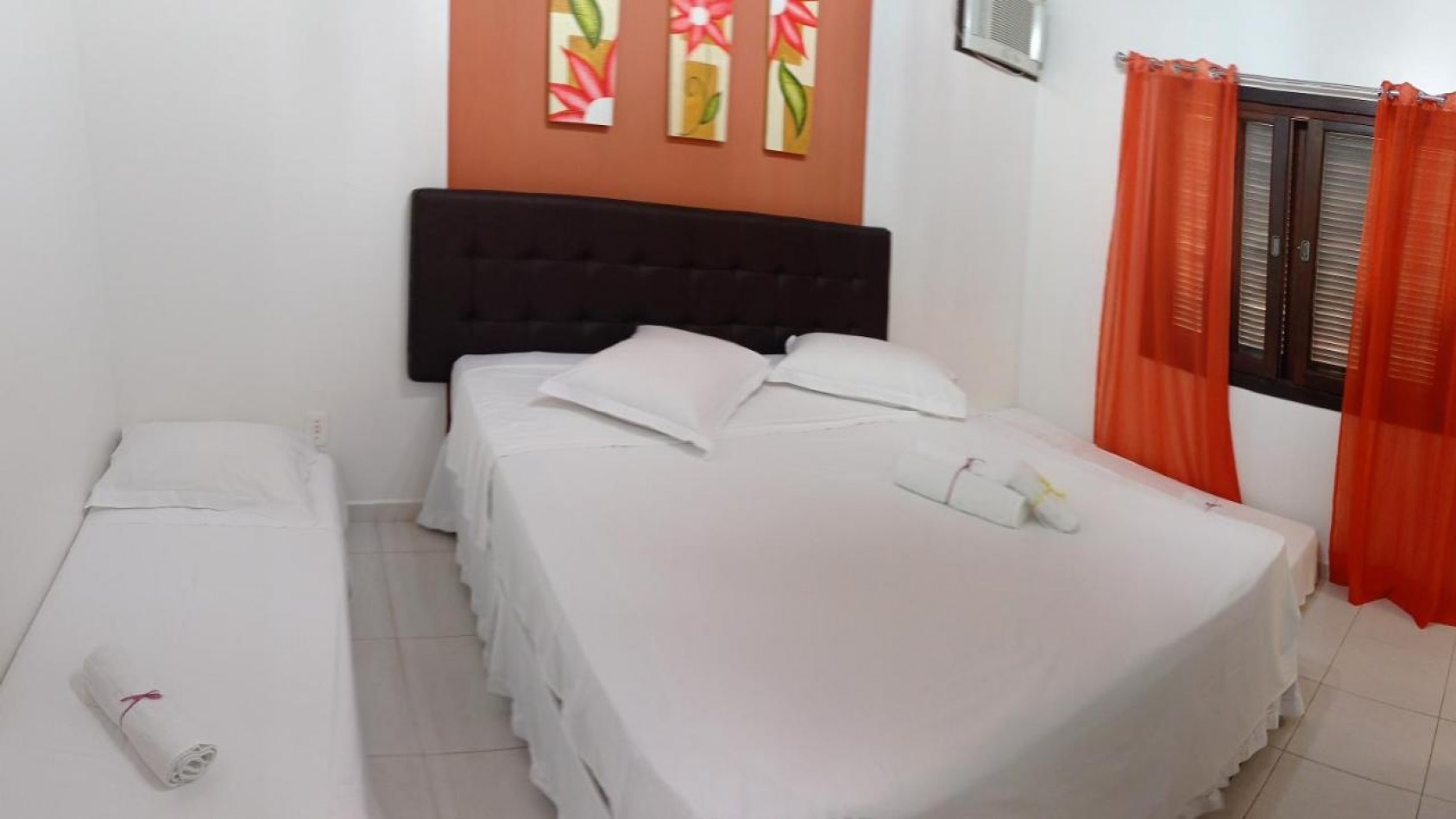 Suites con Piscina y Desayuno (Pousada).