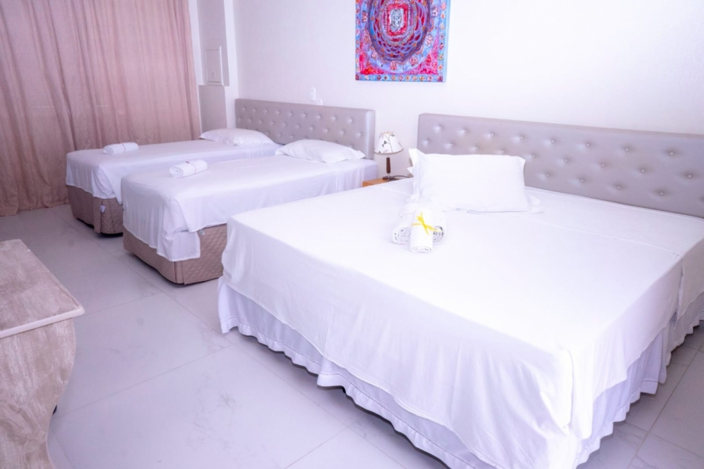 Suites con Piscina y Desayuno (Pousada).