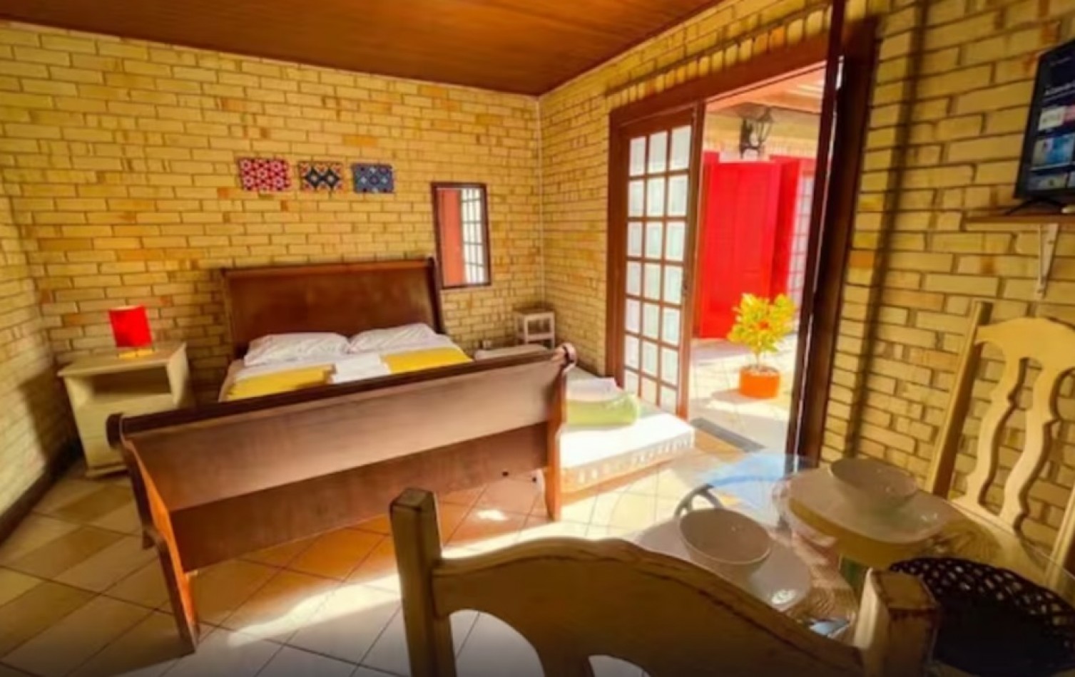 Depto Un (01) Dormitorio, con Piscina