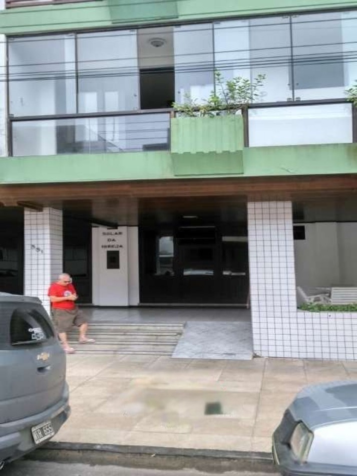 Departamento (02) dorm. en Torres a (02) cuadras del mar.