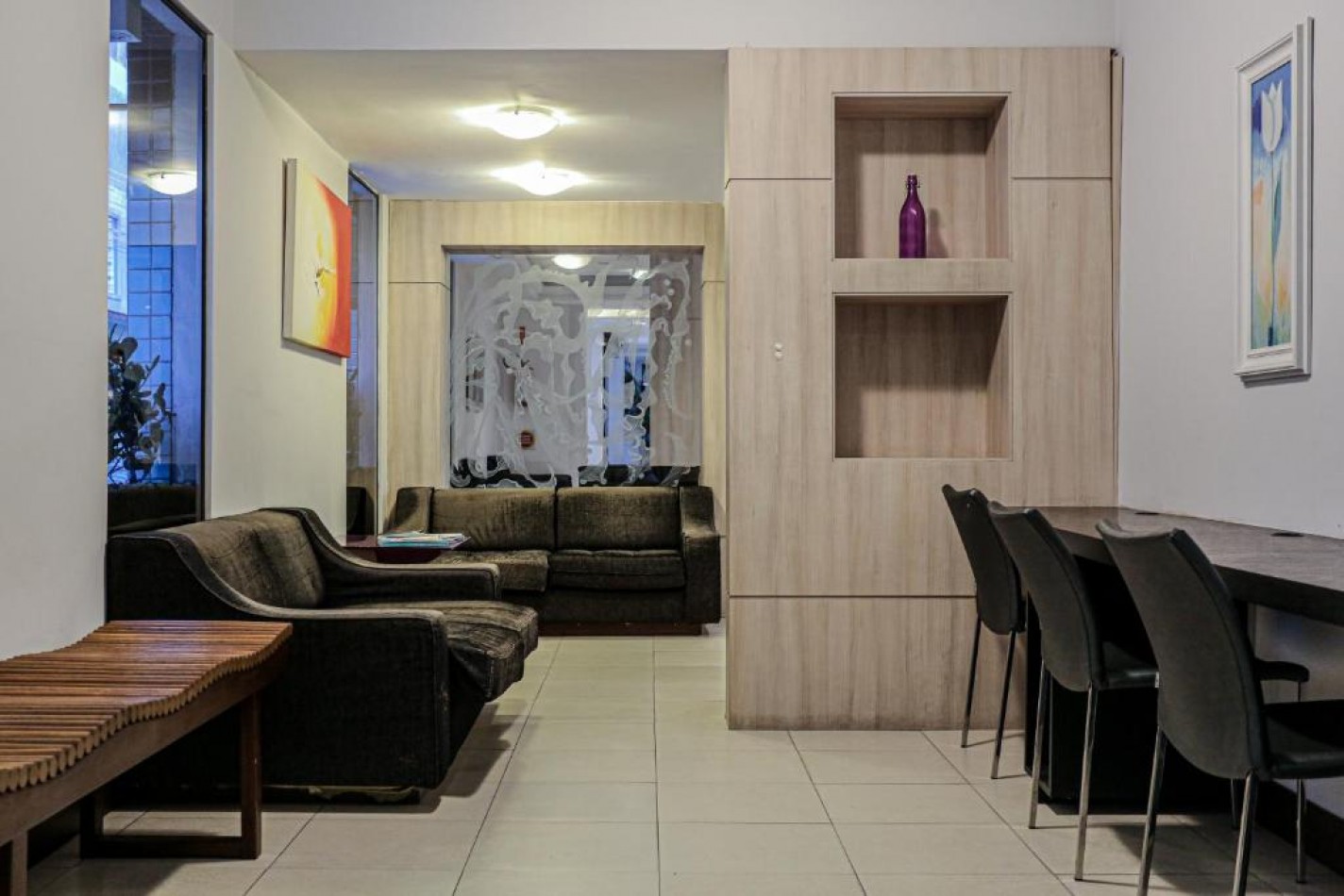 Hotel 3* a (0.50) mtrs del mar 