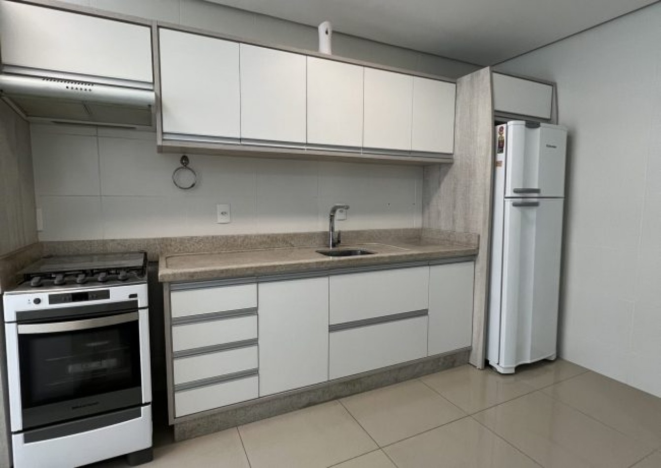 Depto (02) suites matrimoniales en Palmas SC:
