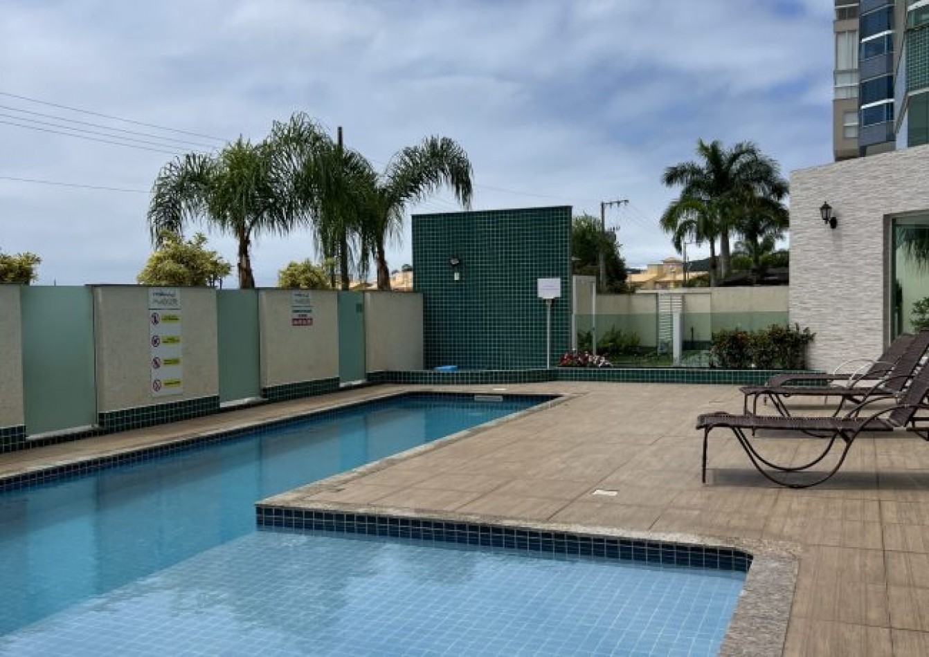 Depto (02) suites matrimoniales en Palmas SC: