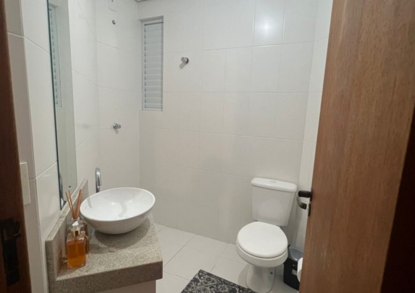 Duplex (02) dorm. en Palmas SC.