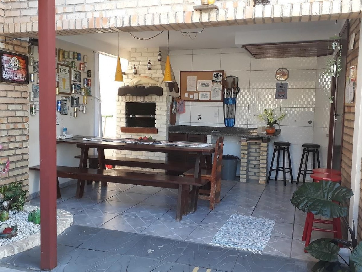 Deptos con piscina en Canasvieiras, Florianopolis