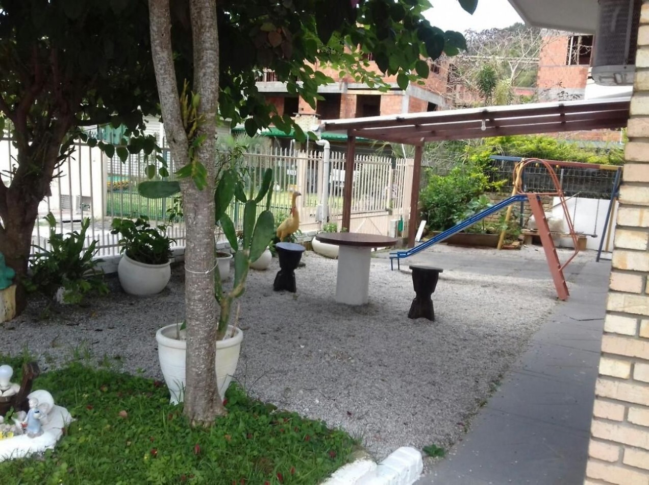 Deptos con piscina en Canasvieiras, Florianopolis
