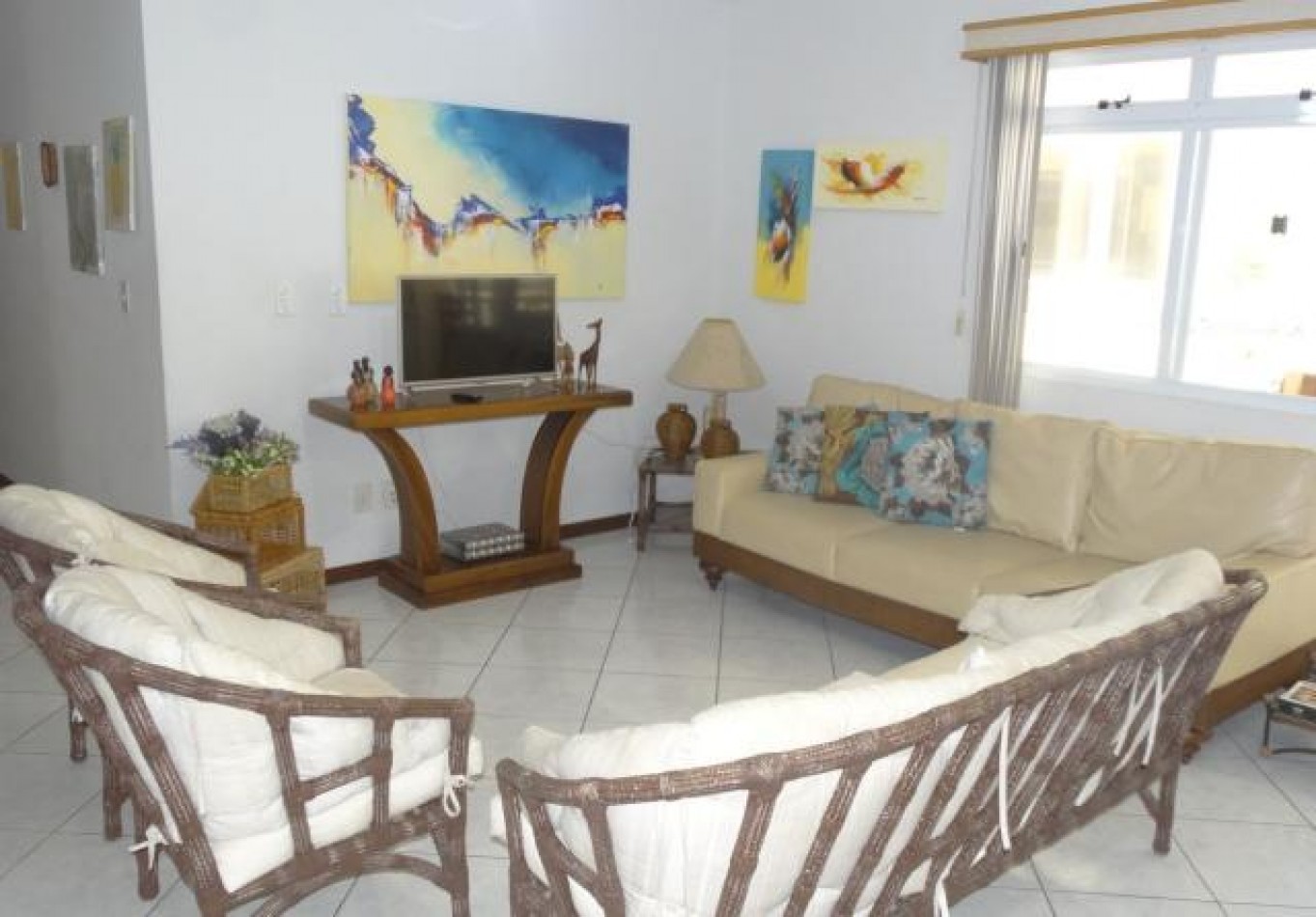 Depto (03) dorm. en Itapema 