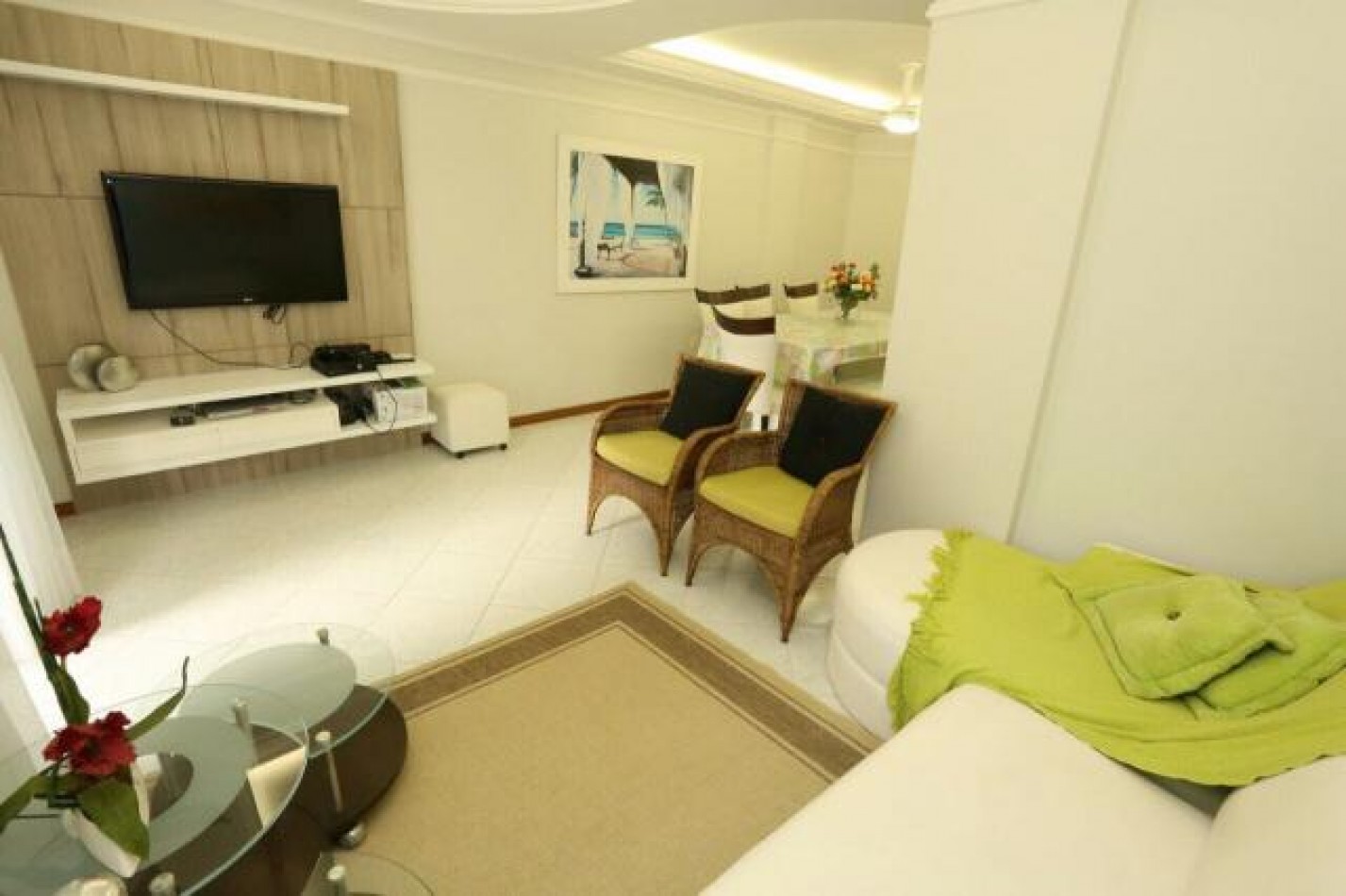 Imperdible depto (03) dorm. en Meia Praia