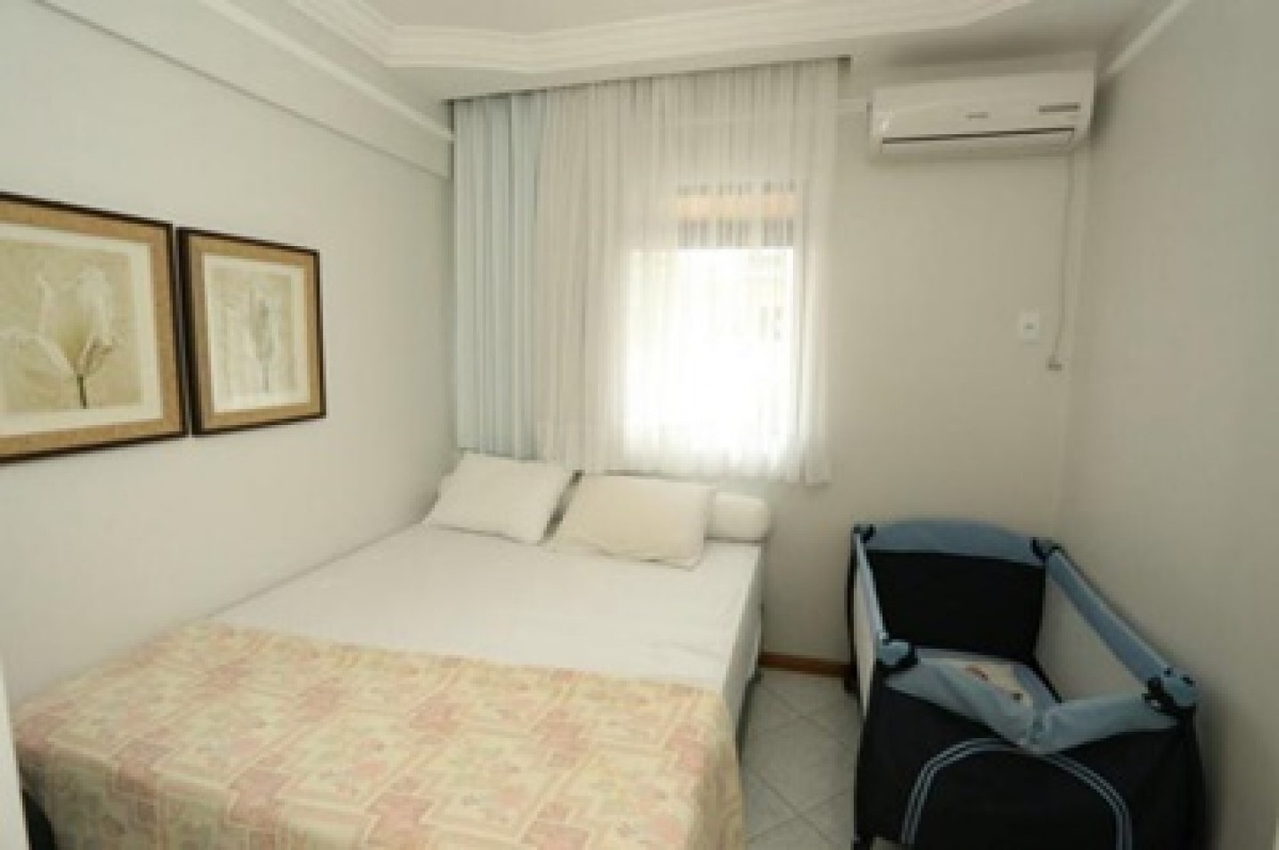 Imperdible depto (03) dorm. en Meia Praia