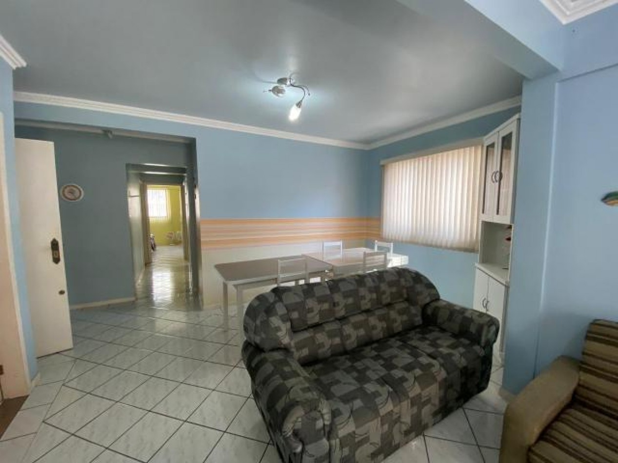 Depto (03) dorm en Meia Praia