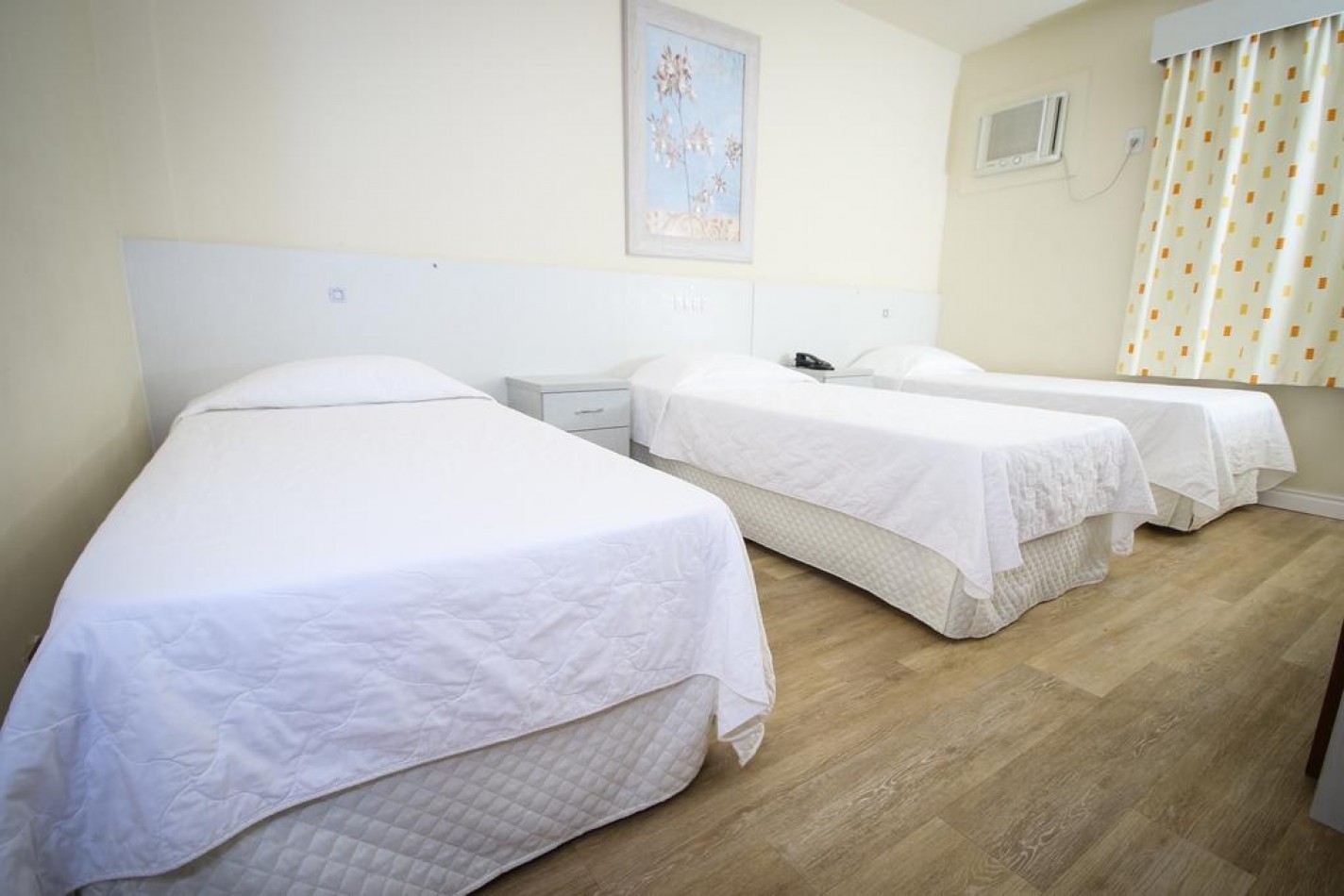 HOTEL 4*