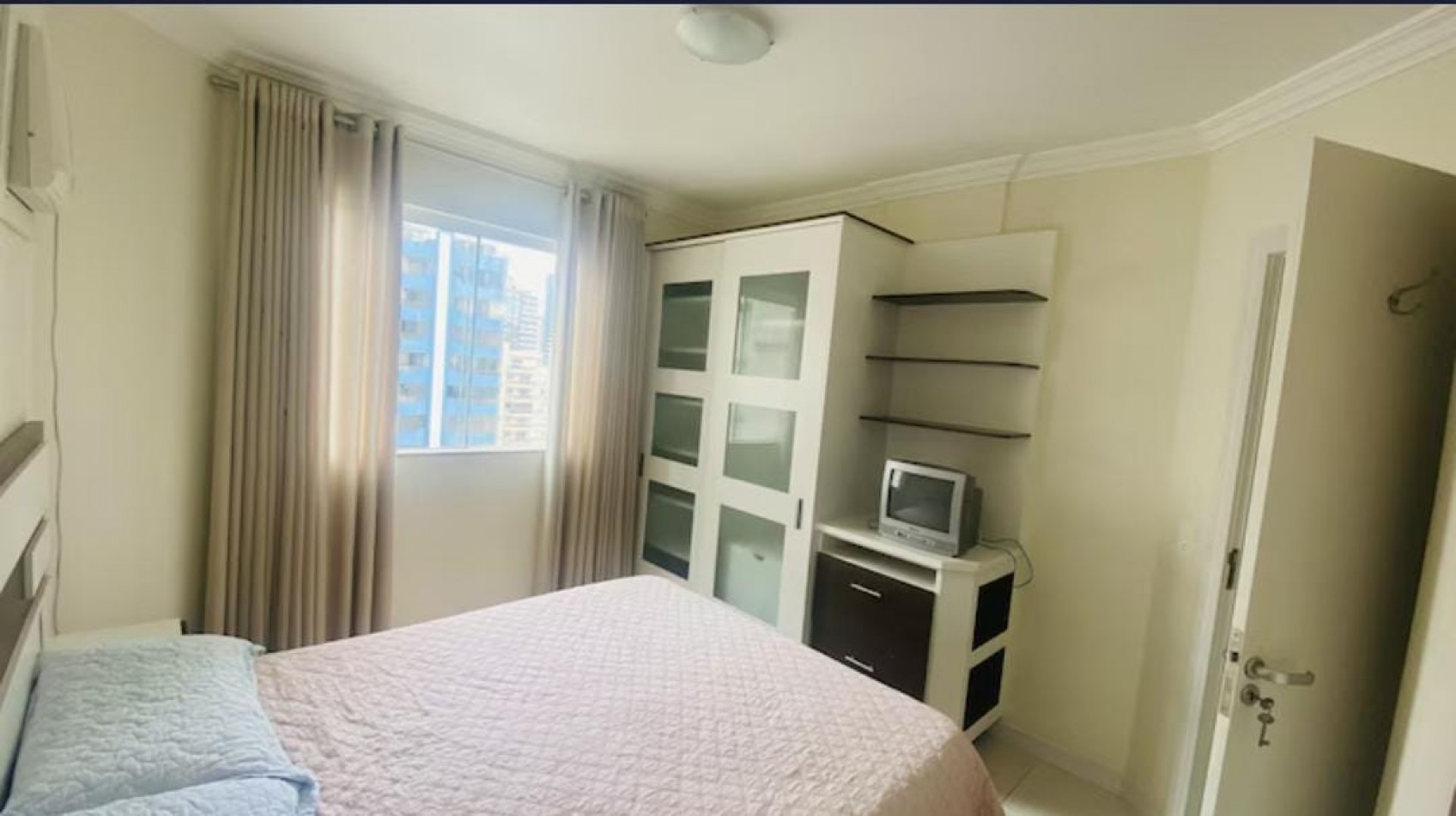 DEPTO TRES (03) DORM