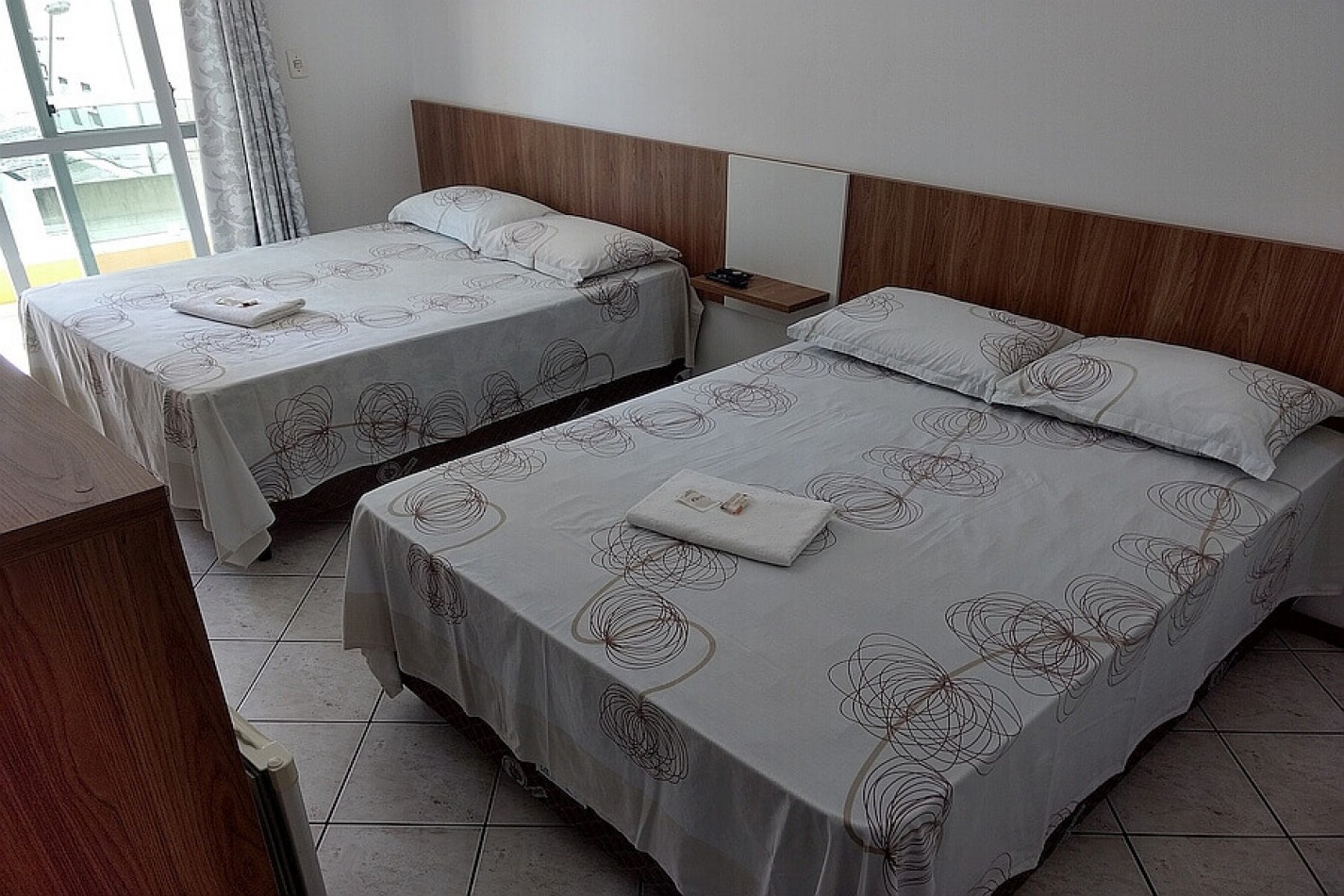 Suite en posada, playa Meia Praia
