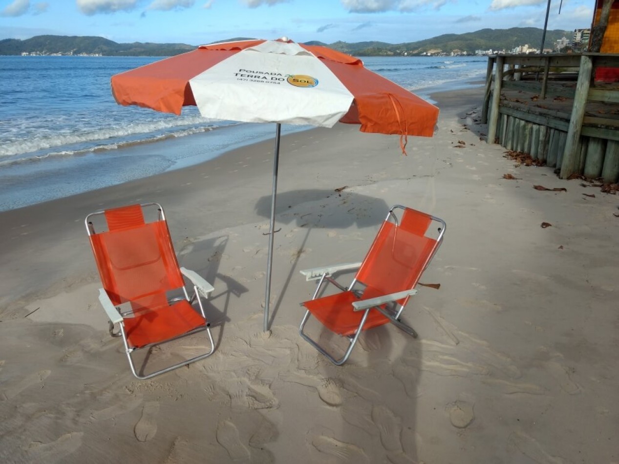 Suite en posada, playa Meia Praia