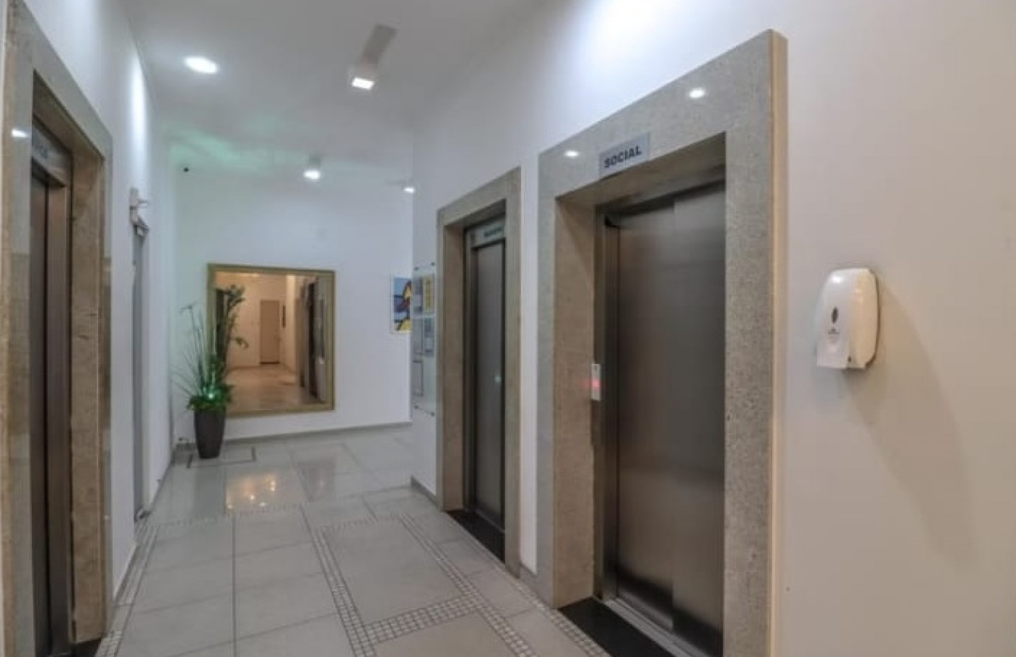 DEPTO TRES (03) DORMITORIOS