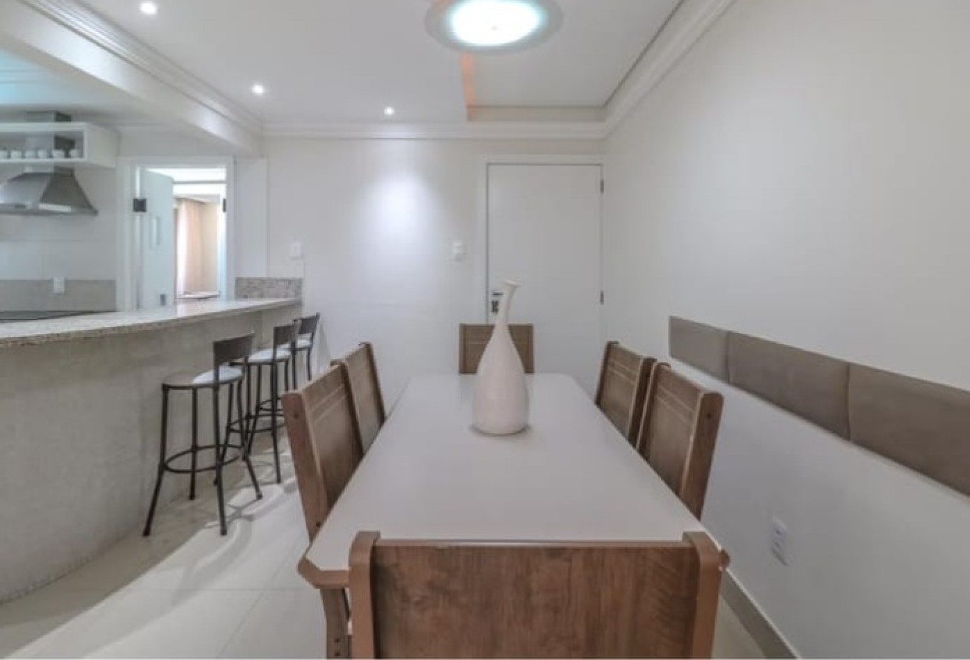 DEPTO TRES (03) DORMITORIOS