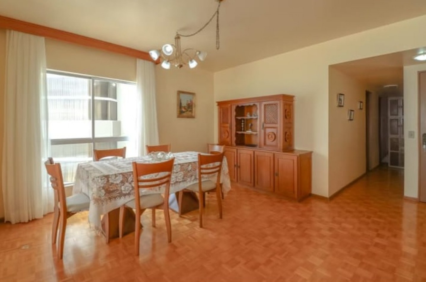 DEPTO. TRES (03) DORMITORIOS- Frente al Mar