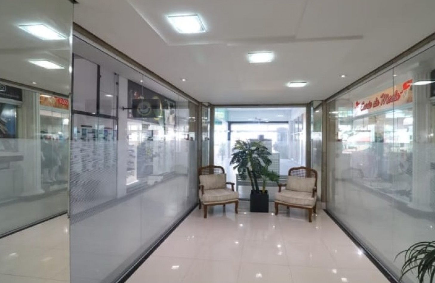 DEPTO. TRES (03) DORMITORIOS- Frente al Mar