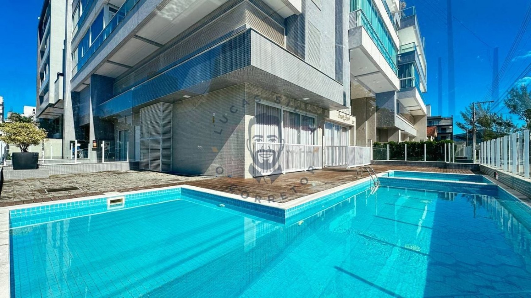 Depto Cuatro (04) Dormitorios en Cobertura (Vista al Mar)