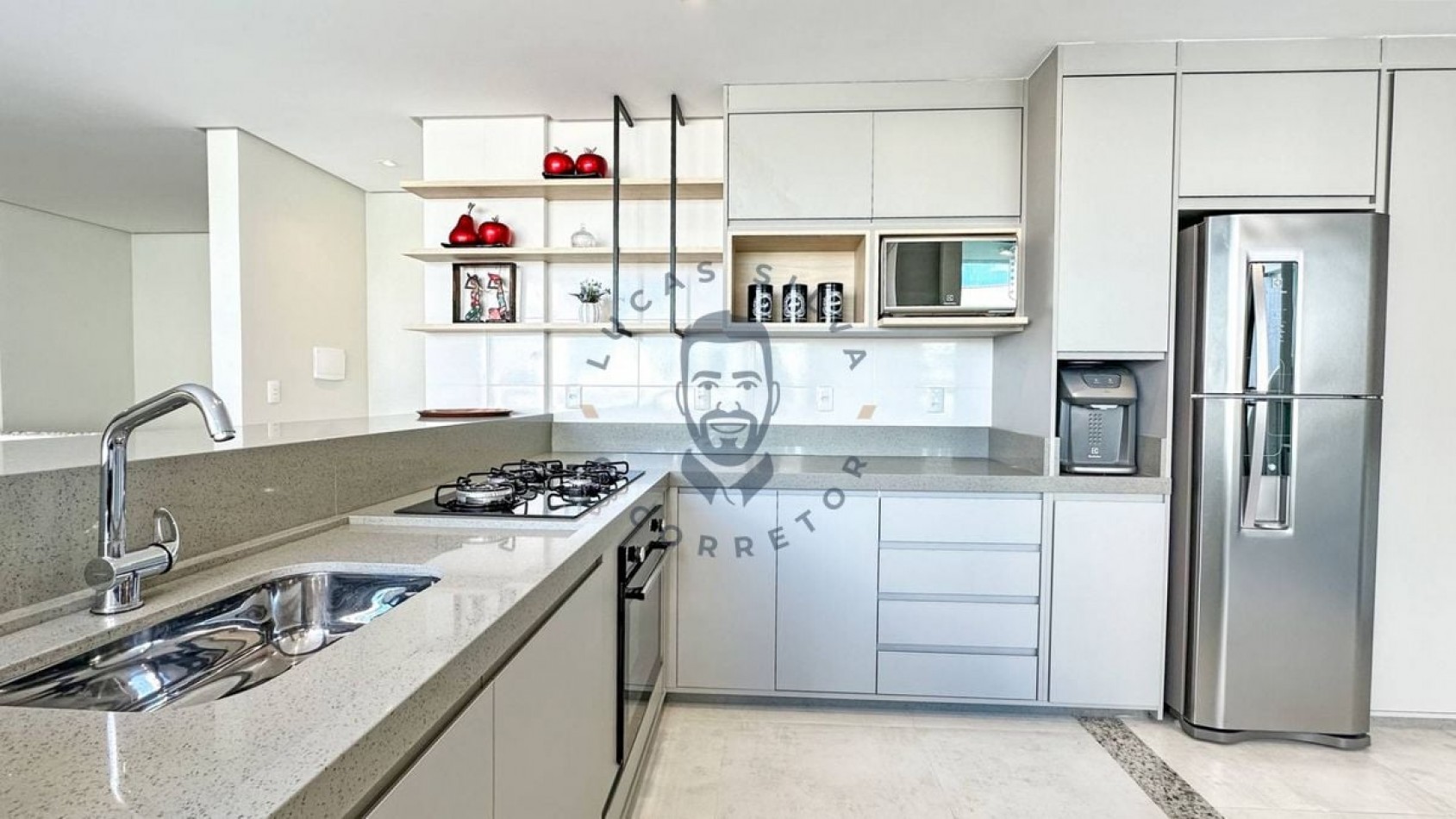 Depto Cuatro (04) Dormitorios en Cobertura (Vista al Mar)