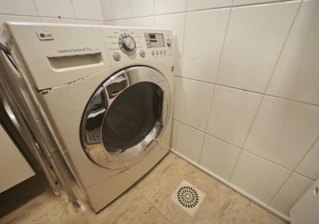 DEPTO DOS (02) DORMITORIOS