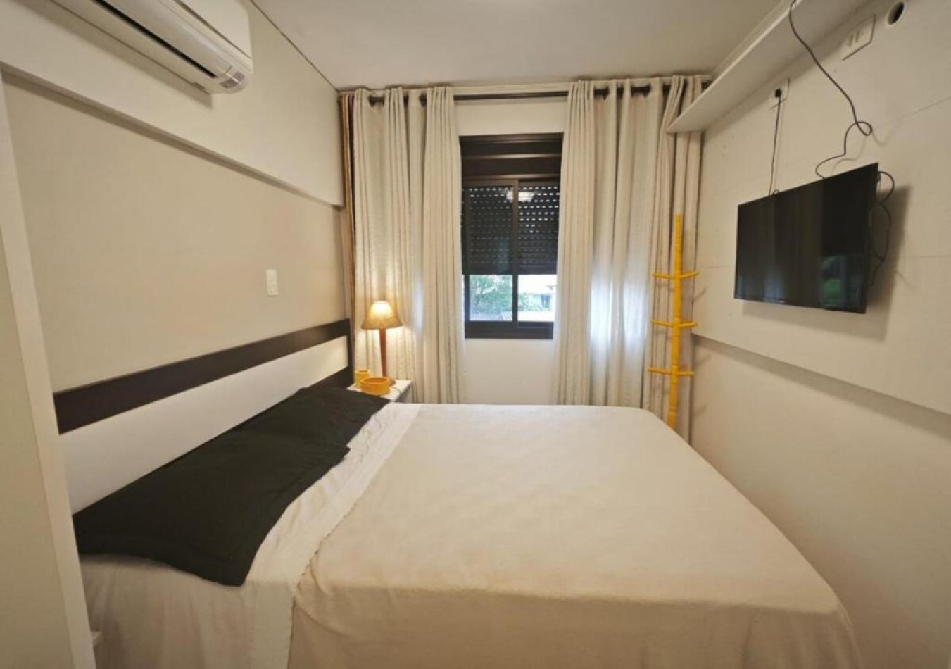 DEPTO DOS (02) DORMITORIOS