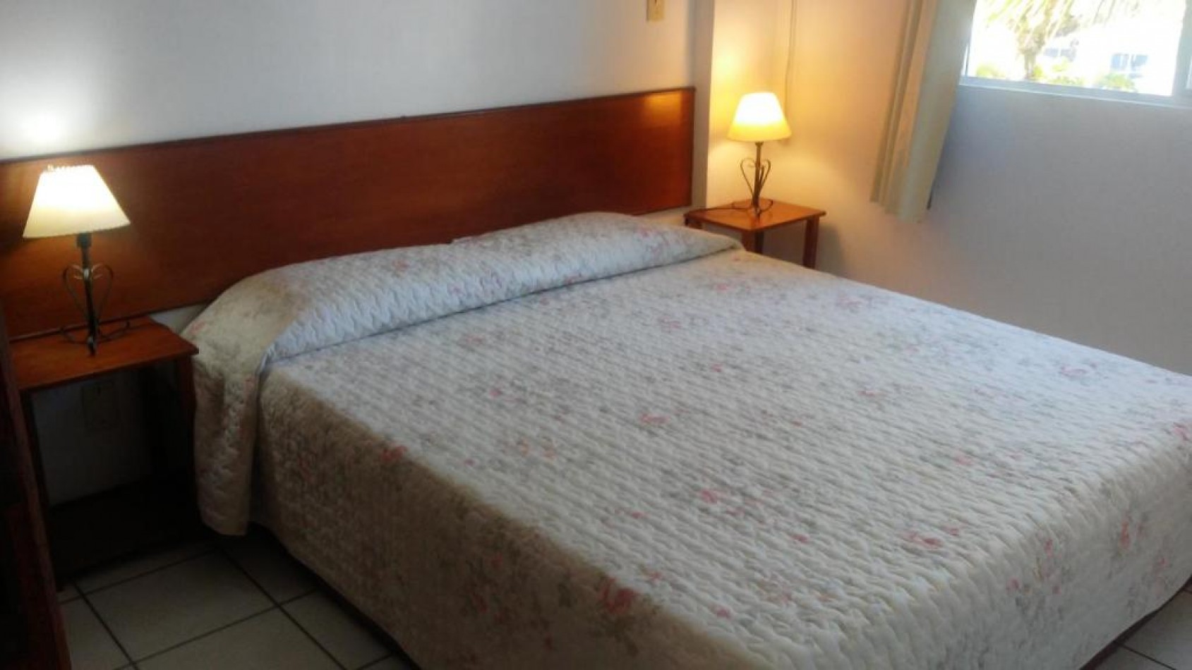 DEPTO DOS (02) DORMITORIOS