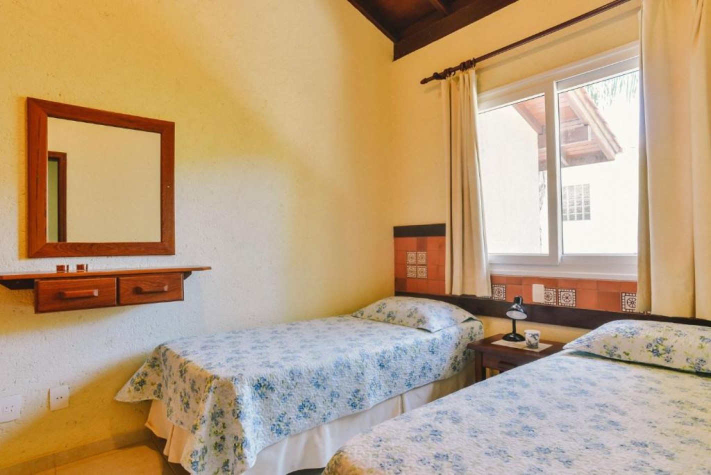 DEPTO DOS (02) DORMITORIOS (en Condominio/ Barrio Privado)