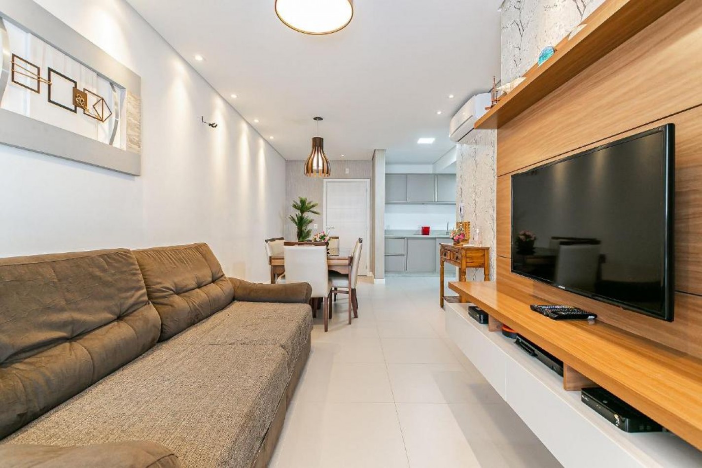 DEPTO DOS (02) DORMITORIOS (con Piscina)