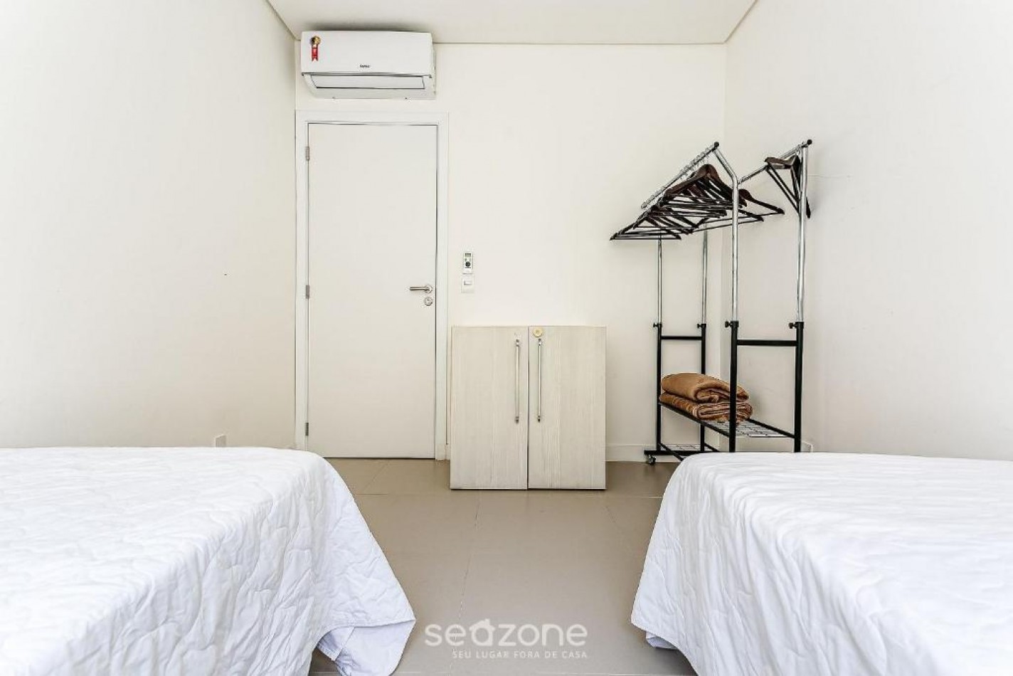 DEPTO DOS (02) DORMITORIOS (con Piscina)