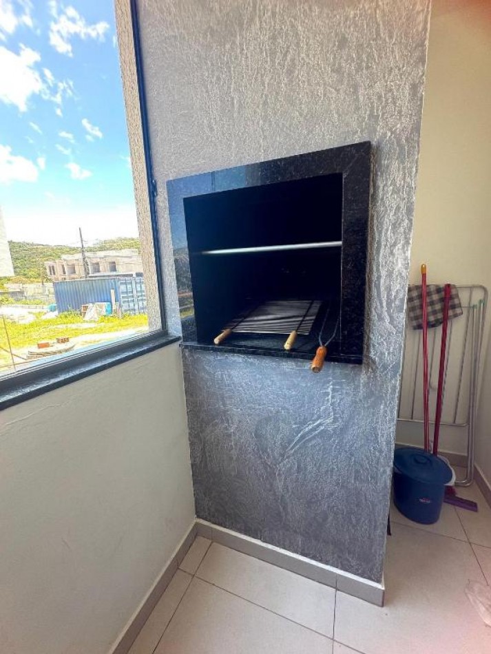 DEPTO DOS (02) DORMITORIOS