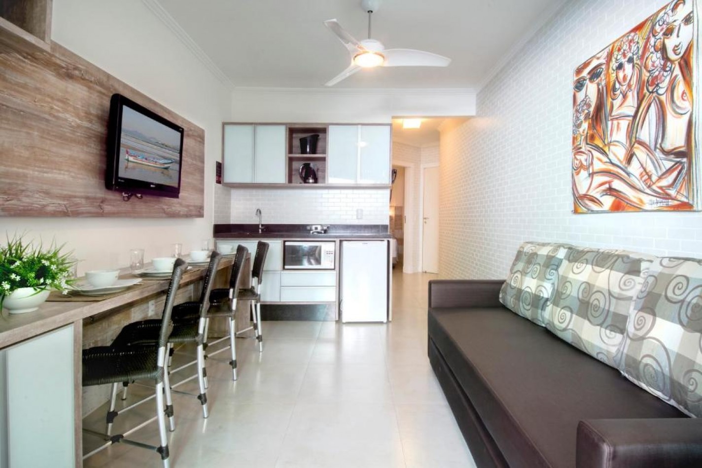 Depto Frente al Mar, en pousada con Desayuno.