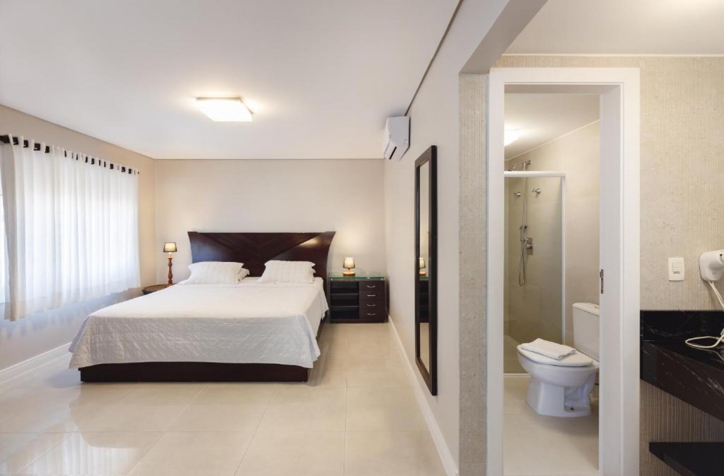 Depto Frente al Mar, en pousada con Desayuno.