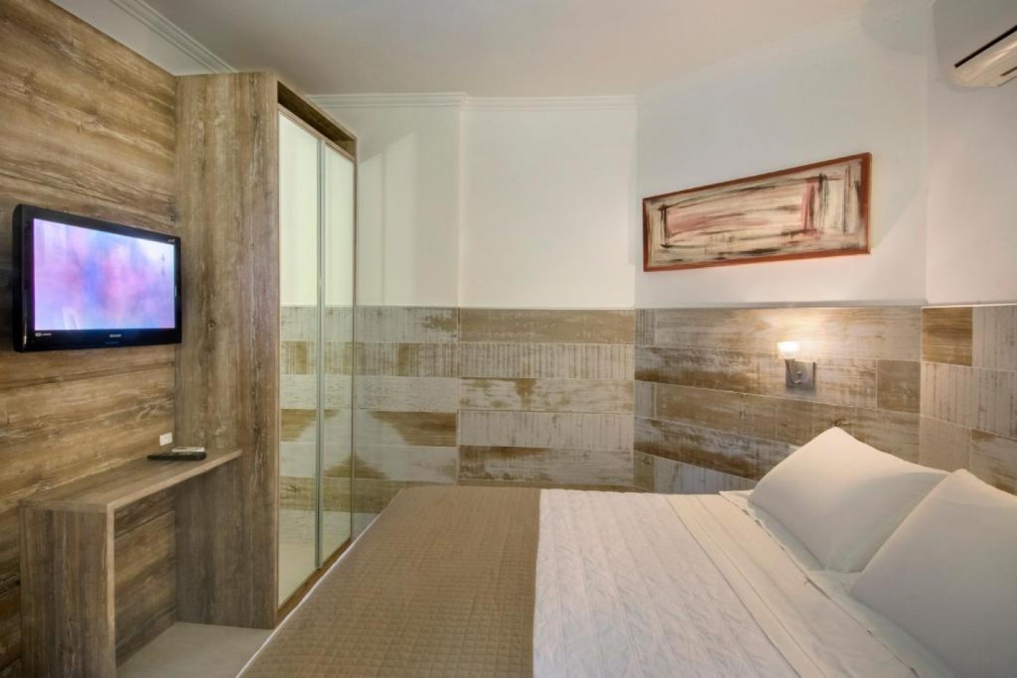 Depto Frente al Mar, en pousada con Desayuno.