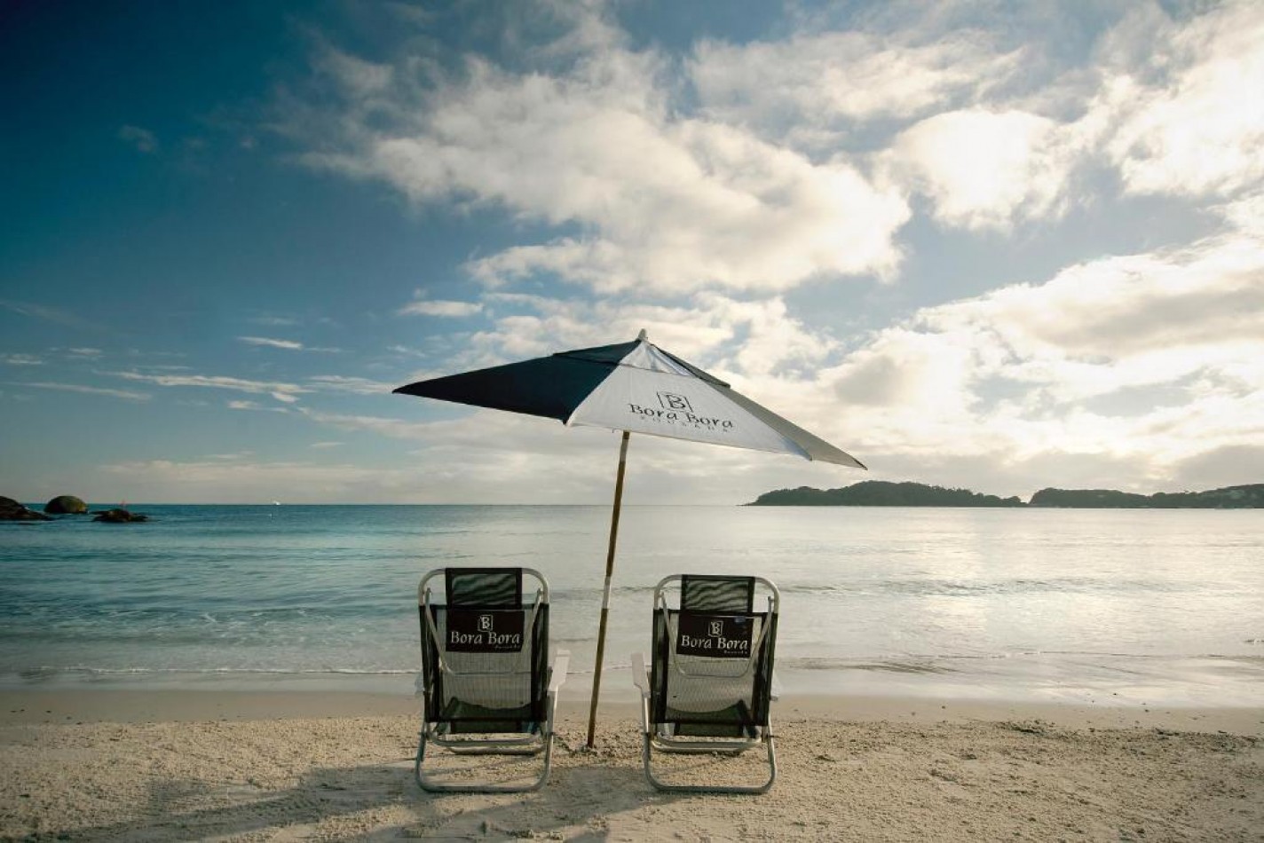 Depto Frente al Mar, en pousada con Desayuno.