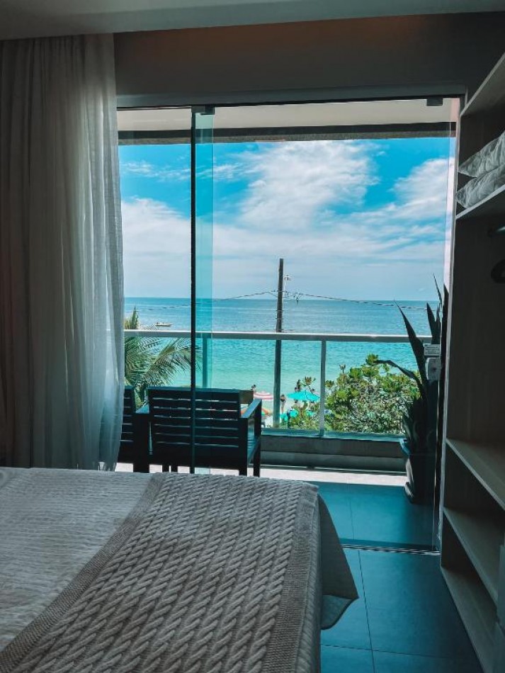 DEPTO DOS (02) DORMITORIOS, en Pousada Frente al Mar, con Desayuno.