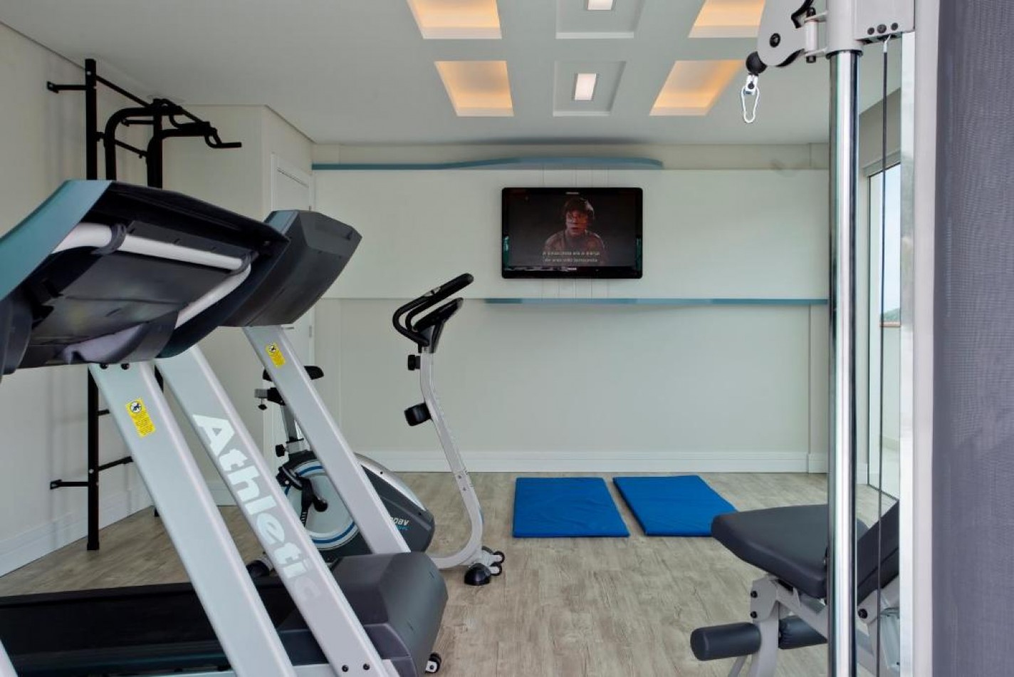 DEPTO DOS (02) DORMITORIOS, en Pousada Frente al Mar, con Desayuno.