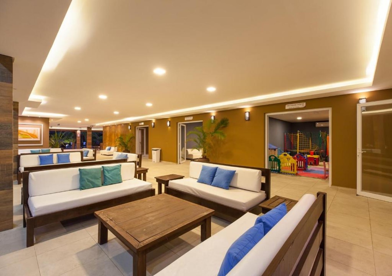 DEPTO UN (01) DORMITORIO frente al Mar.