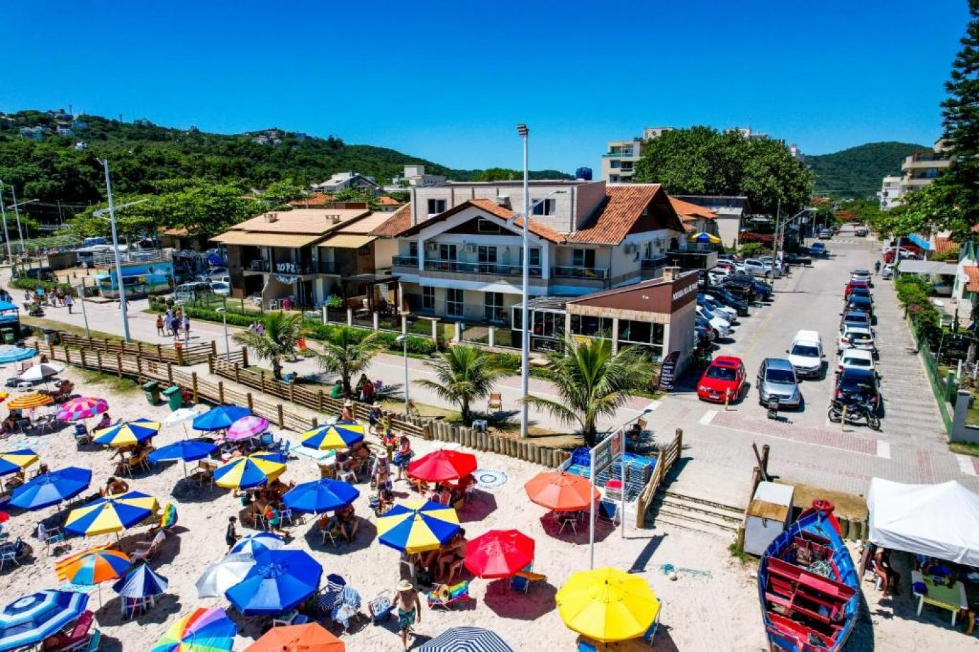 DEPTO UN (01) DORMITORIO (Frente al Mar).