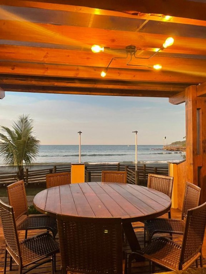 DEPTO UN (01) DORMITORIO (Frente al Mar).