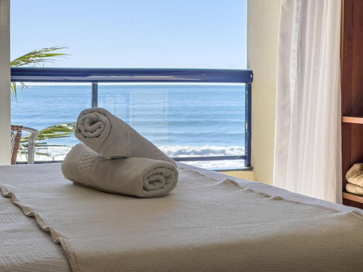 DEPTO UN (01) DORMITORIO (frente al mar)