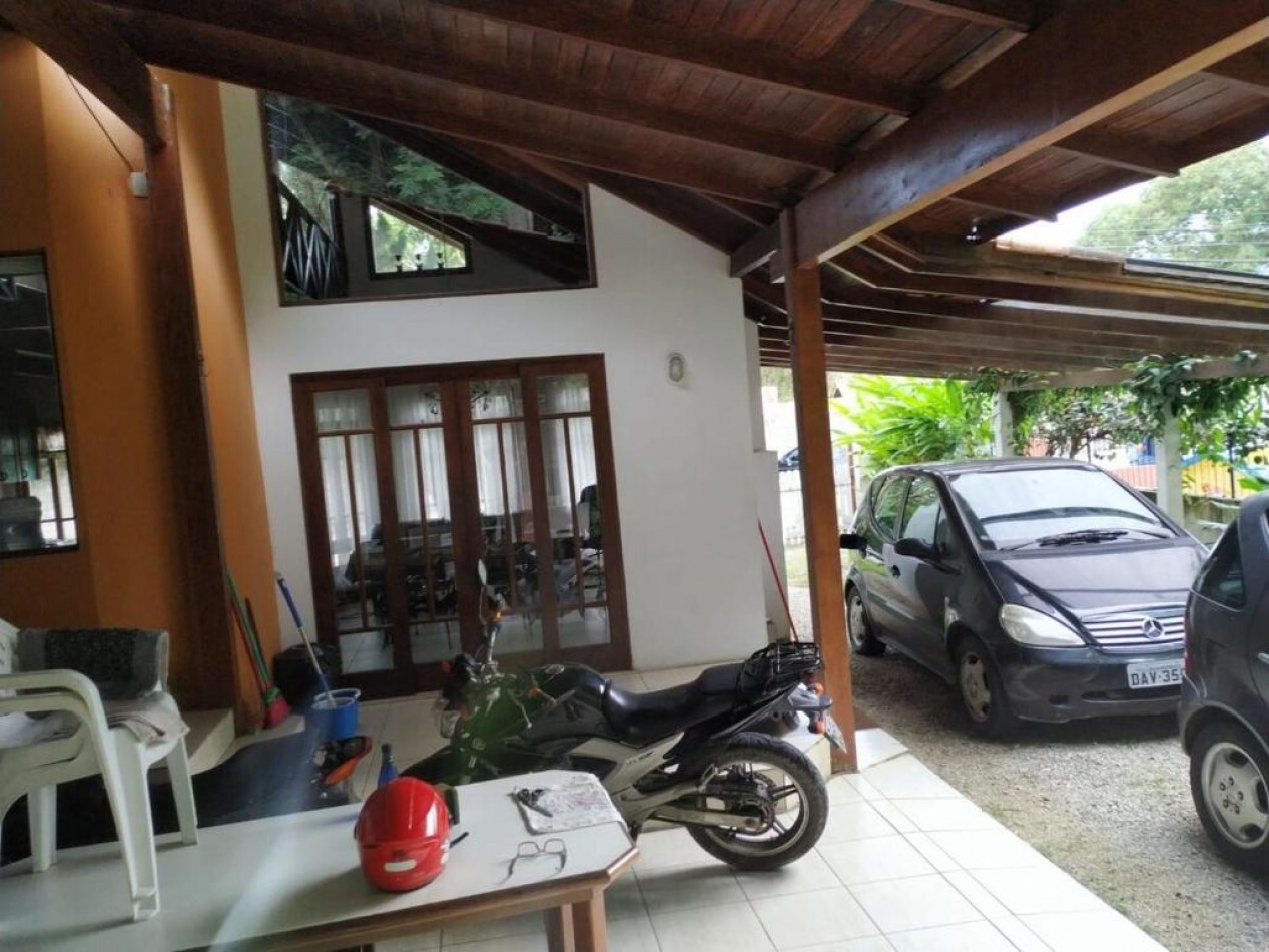 Casa Tres (03) Dormitorios- FRENTE AL MAR