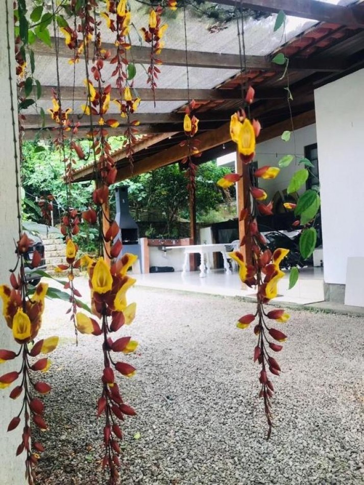 Casa Tres (03) Dormitorios- FRENTE AL MAR